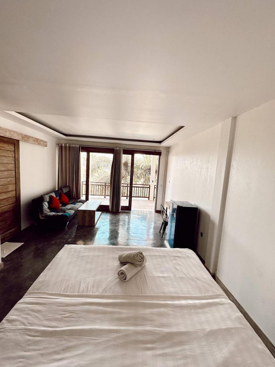 ホテル Hi5 Kuta Kuta  部屋 写真