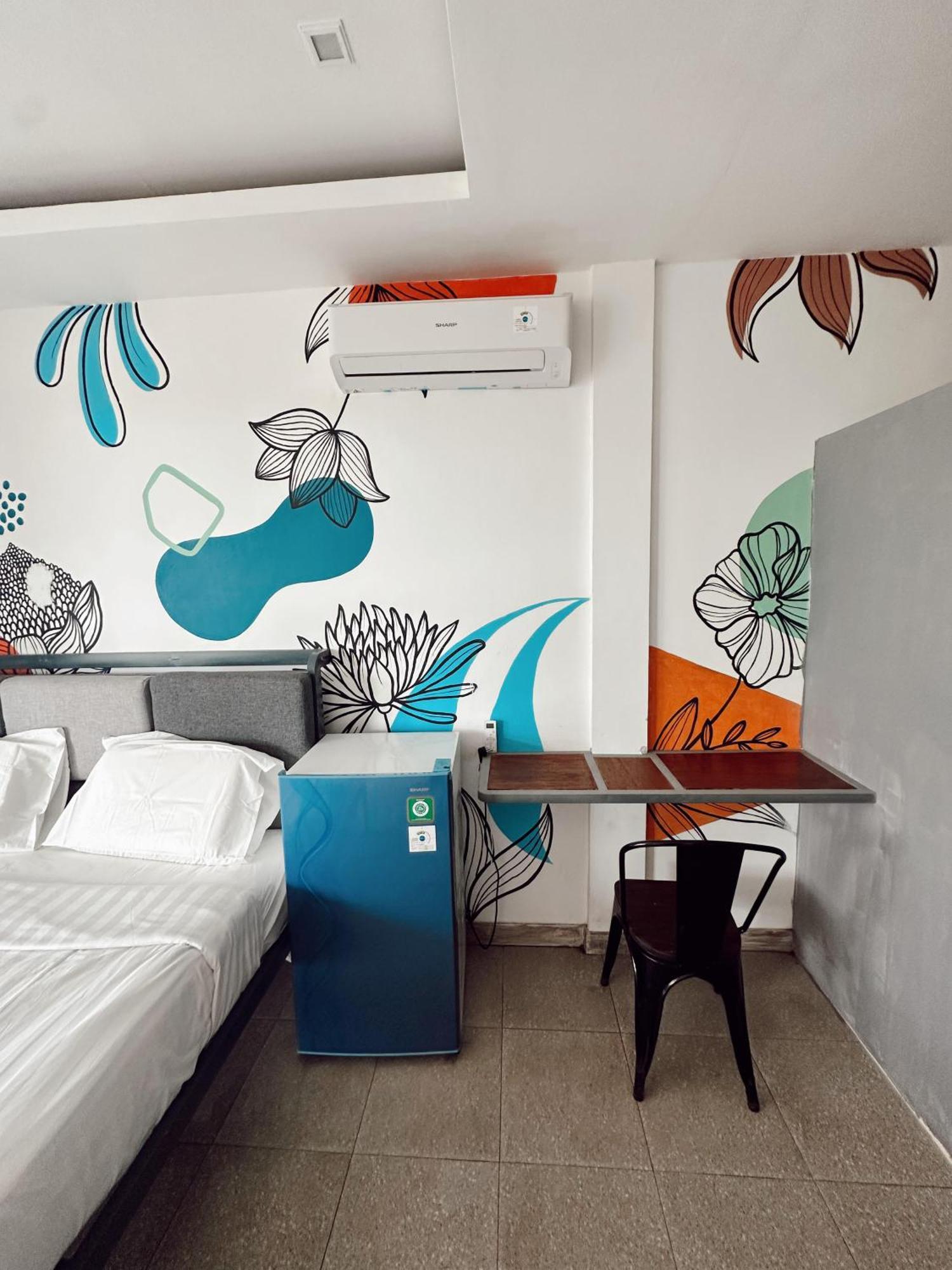 ホテル Hi5 Kuta Kuta  部屋 写真
