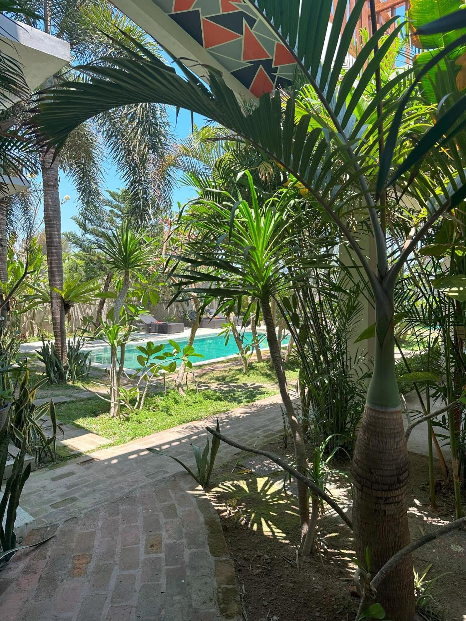 ホテル Hi5 Kuta Kuta  部屋 写真
